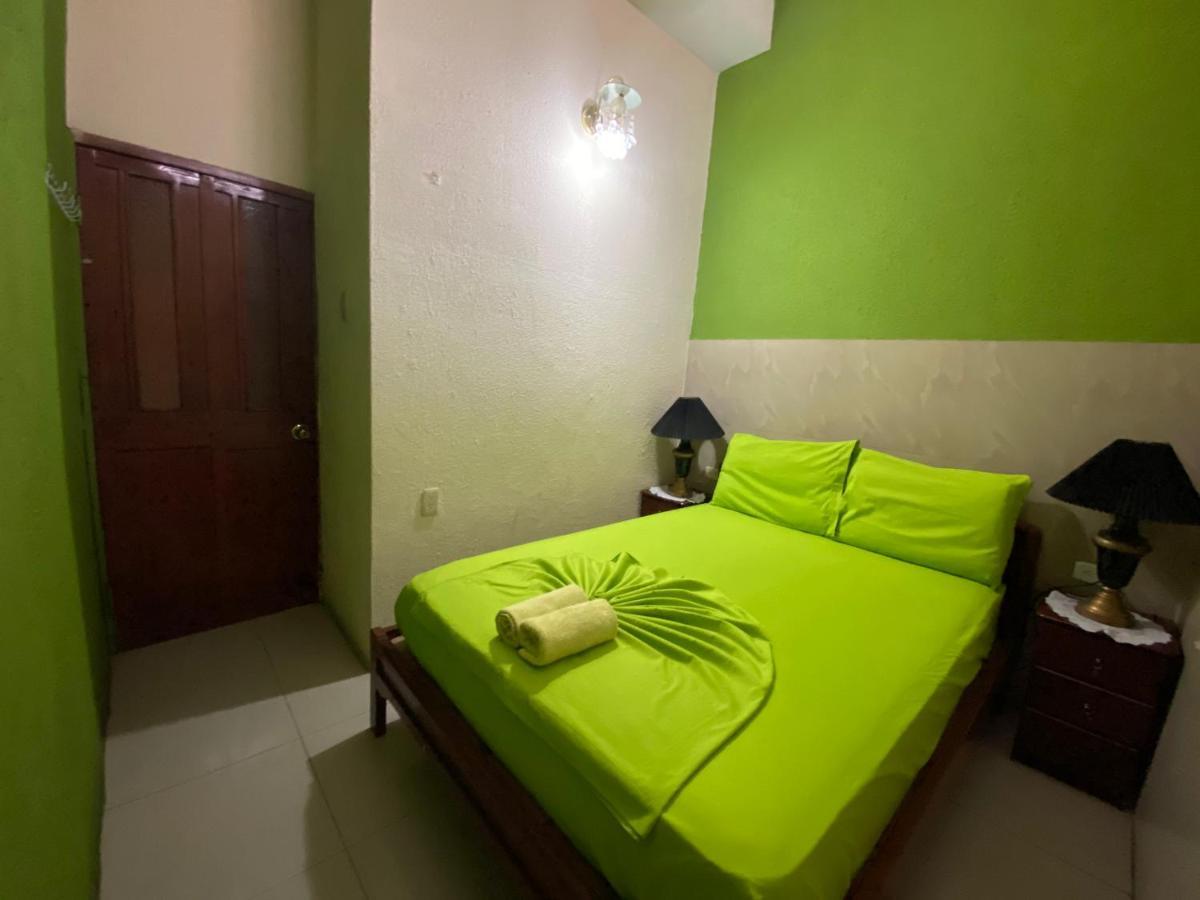מנטה Hostal Puerto Azul מראה חיצוני תמונה