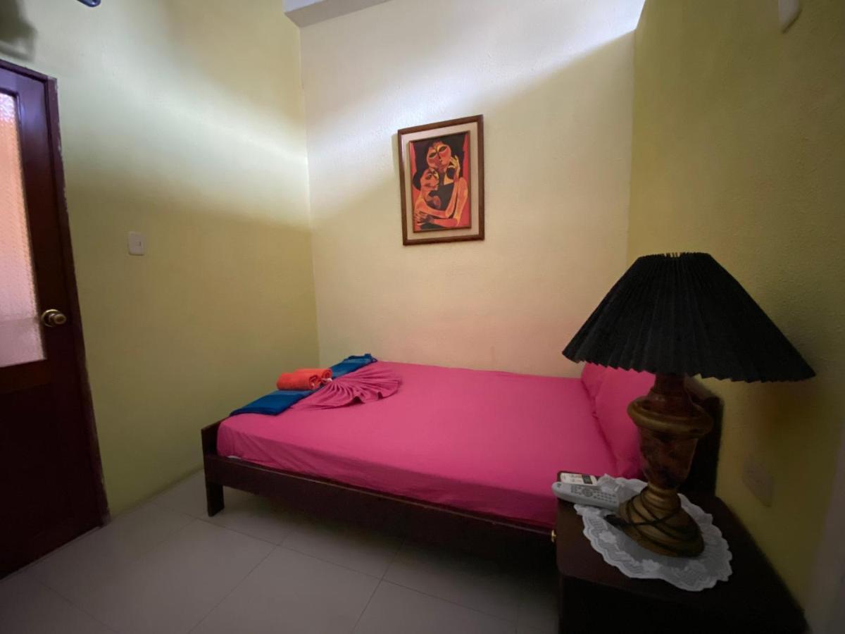 מנטה Hostal Puerto Azul מראה חיצוני תמונה