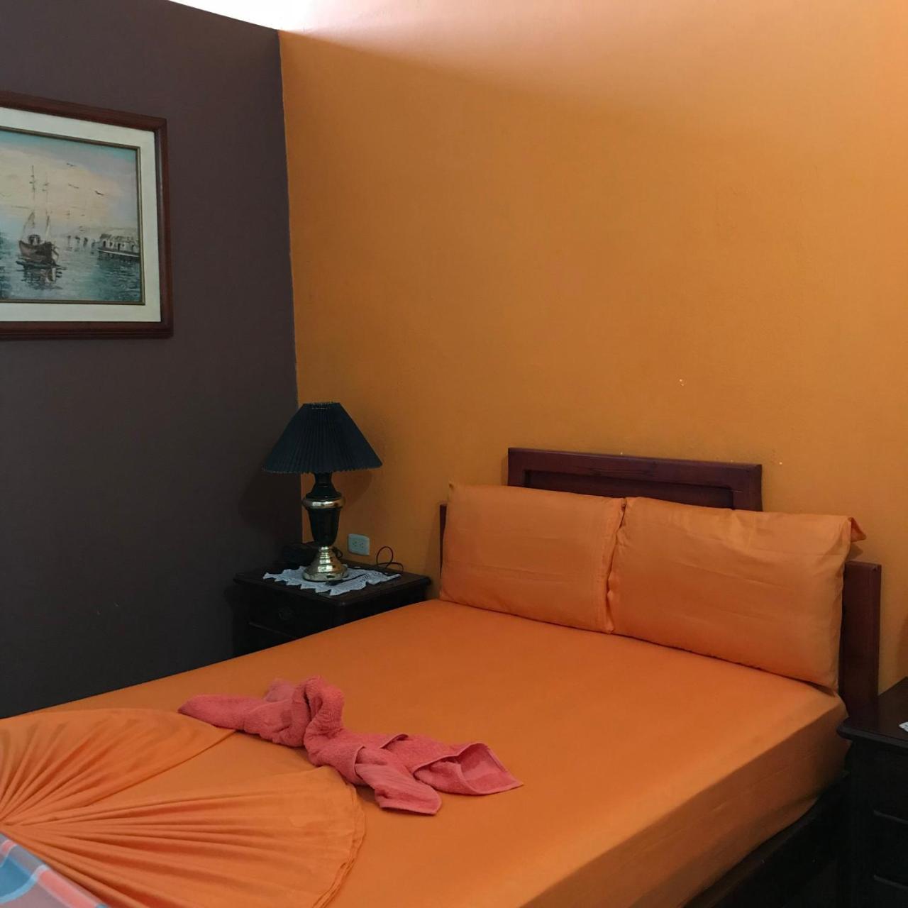 מנטה Hostal Puerto Azul מראה חיצוני תמונה